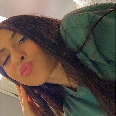 lalli05's profile picture. 🌈