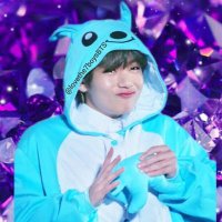 chu⁷🍓 ia (@lovethe7boysbts) 's Twitter Profile