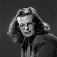 Shirley Jackson Bot (@shirleyquotebot) 's Twitter Profile Photo Shirley Jackson Bot (@shirleyquotebot) 's Twitter Profile Photo