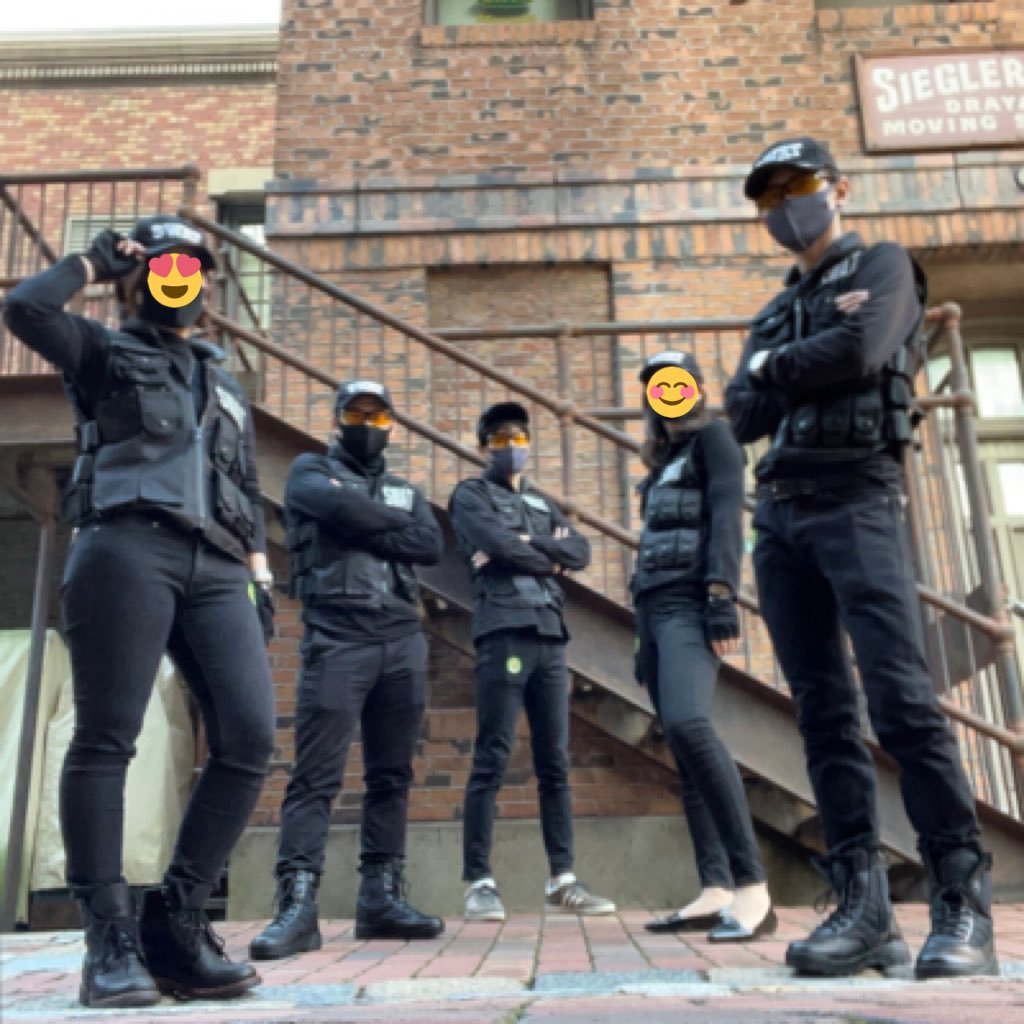 OcViq2n's profile picture. アズレア/ユニバ/ニノクロ/OverWatch/ゲーム垢/二ノ国やぎ座鯖！名前:アンダーテイカー キングダム:月と猫 無合フォロいいね大変失礼します🙇‍♂️ 今となってはもはや何垢なのかすら分かりませんがどうぞよろしくお願いします🤲