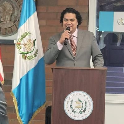 Presidente de La Asociacion de Artistas y Productores guatemaltecos en Los Estados Unidos, Radio & TV, Activista en Pro de una Reforma Migratoria Integral