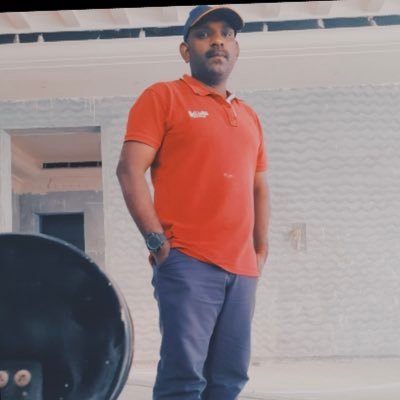 😍எந்த வயதிலும்
பெண் முழுமையாக நம்பும் ஒரே ஆண்
#அப்பா 👍 engineer 🌁⛑