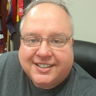 ed_amundson's profile picture. Clinging to the Cross for dear life.