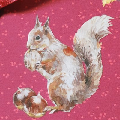 youxiang_i's profile picture. 好きなのはアニメと漫画とゲームと音楽と編み物と美味しいものとかわいい動物と夫とわが子