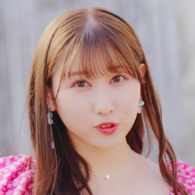 さっしーと、＝LOVEの山本杏奈推しです。「あんりさ」音嶋莉沙・「杏アイス」髙松瞳・「あんなーたん」齊藤なぎさ・「あんまい」佐々木舞香・「いかりんぐ」衣織＆舞香・「ジャロまる」大場花菜、蟹沢萌子・鈴木瞳美(≠ME)も好き。=LOVE・≠MEやHKT等のAKBGも箱で応援します。(指奈の「指」は指原莉乃「奈」は杏奈から）