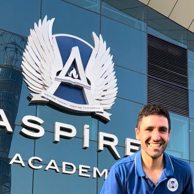 ¨Ser mejor persona para ser mejor profesional¨, A.S. Antes en @EDELPoficial. Hoy en @Aspire_Academy.