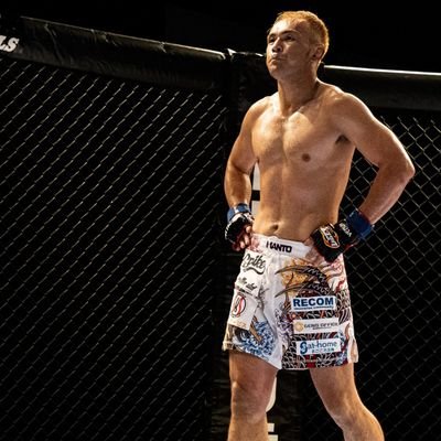 0627_080's profile picture. #総合格闘技#DEEP#LEGION#アウトサイダー#激突
https://t.co/Q8vZsmm7eX
#ビッグBABY大木
チケット等はDMください😊