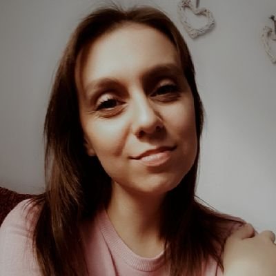 GabiPetronzi's profile picture. History teacher and bereaved mother