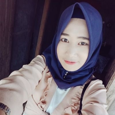 Dewiputrisunda's profile picture. saya sangat menyukai cara menjadi seorang reporter ternama di Indonesia. karena menjadi seorang reporter tidaklah mudah tapi jga membutuhkan wktu untuk brekprsi