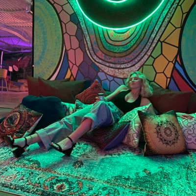 beanie_bebe's profile picture. ☁️ read my poems: @spr_poetry