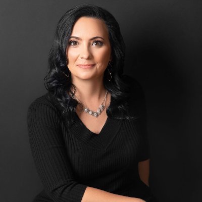 I am an New Mexico & Arizona Realtor with a specialization in short sales and a passion for making a house a home.