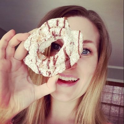 Social media Tara exists solely to share unsolicited food opinions. I promise I'm a pearfectly normal, non-food-obsessed adult IRL. #NebExt Views are my own.