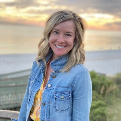 Recruiting World Class Talent to Hexagon | Recruiter at Heart | Social Media Junkie | Wannabe Runner | Pure Barre Enthusiast | J.Crew Aficionado