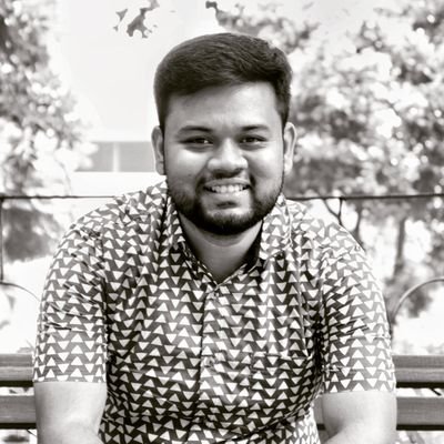 INDIAN🇮🇳|Bengali|Christian|Guitarist|Photographer|Voice-artist|Singer| Post Graduate |Editor|YouTuber|Co-founder of CrossoverScript|August Born|
