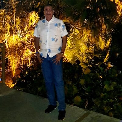 MBA.
Competitiveness specialist, Human Resourses Specialist, Business Consultan, Personal Coach.
Dimayor Field Commissioner.
it is the attitude that convences.