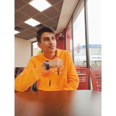 Yusuf_akt_as's profile picture. TÜ 🎓💉  
BŞH

♊