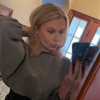 laur (@lilp00py) 's Twitter Profile