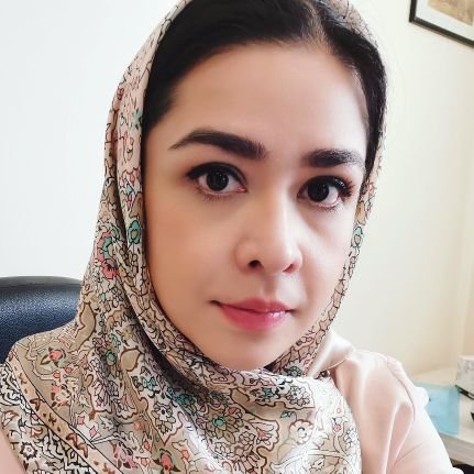🇮🇷+ 🇲🇽 I'm a multidisciplinar G.D and photographer specialized in visual identity, communication and lettering design, ME = Mexican+Iranian. Khoshvaghtam! ❤️