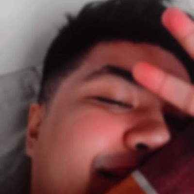 Yapos7's profile picture. 