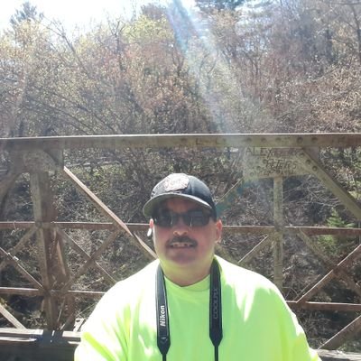 Ron85128944 Profile Picture