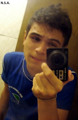- Seeem descriçãao' (Ý

http://t.co/pEU7xbaseS