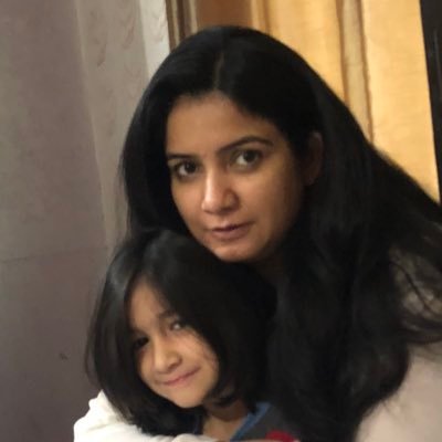 sanajamaltasnim's profile picture. Mum college student. Dietetics. Trees. Animals. Books. Etiquette. Fiercely protective Mum of 3 tailless & 4 normal kids.