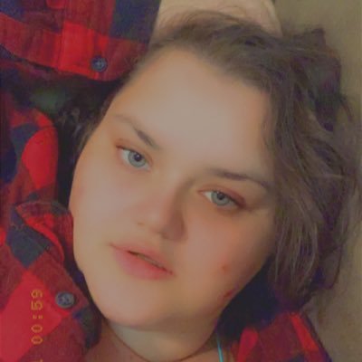 basicbewitch's profile picture. The coolest person you will ever have the misfortune of meeting. | she/her | 🐶🐶