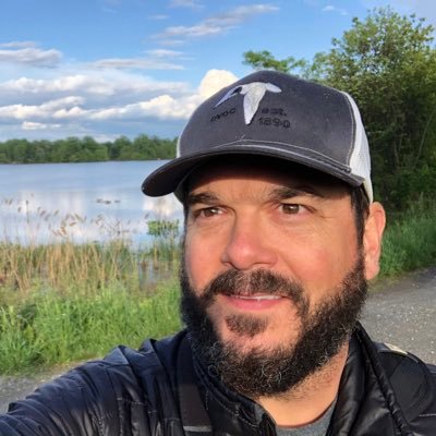 Founder/guide at Hillstar Nature. Author of Better Birding & ABA Guide to Birds of Pennsylvania. Co-host of LifeList: A Birding Podcast