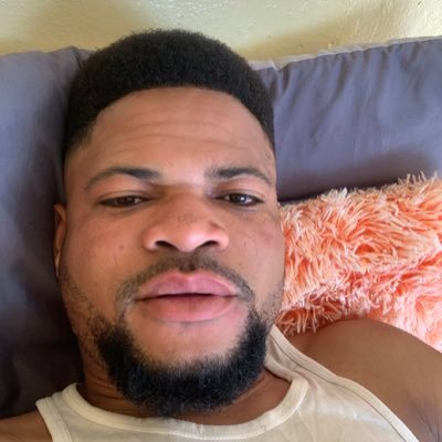 cj76688594's profile picture. Humble and strong a father of two beautiful girls 😊