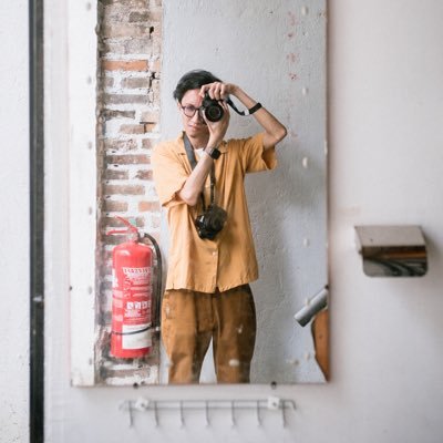 rvzlvn's profile picture. Lorem Ipsum