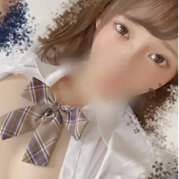 こすにーとは？コスプレしてオ○ニーするちょっとエチな女子のことなのだ🐻