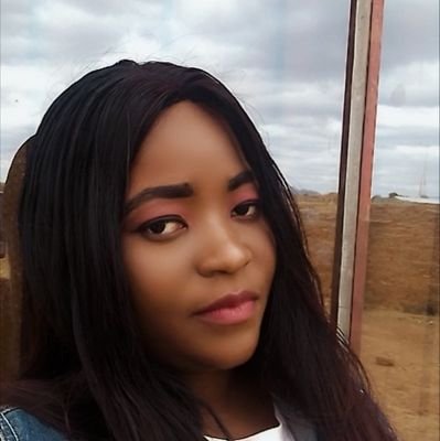 Lollita78531149's profile picture. i am a never wilting rose .