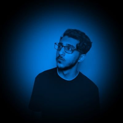 _Emad_AK's profile picture. #webdesigner
#programmer
#movielover
#podcaster
#journalist
#author
#critic
#poet