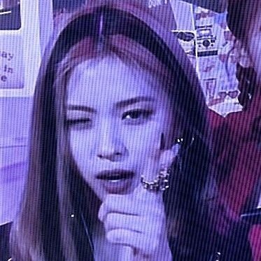 ₊ ˚ ✩ 。˚ ˚ . 𝓇𝓎𝓊
˚ ₊ . ₊ 𝓉𝒶ℯ ✩ 。 .
˚ ✩ 。 . ˚₊ ˚ ✩ 。˚ ˚ .
˚ 𝒶𝓃ℊℯ𝓁𝓈