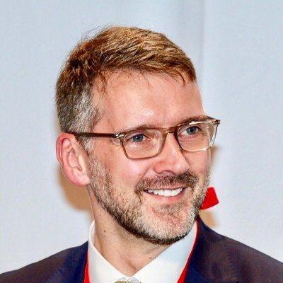 London-based cardiologist & Professor at King's College London. Digital enthusiast/realist. Tweets on all things cardiac. 🌈 RT is not endorsement