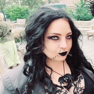 🥀Tear it up and take it all the way to hell 🥀Stream Roses by Messer🥀~ #14 ~ She/her.