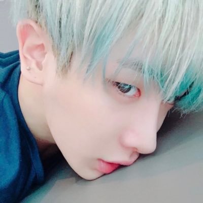 here for #wonho ~ fan account (not my main account ) #TeamBlueRabbit