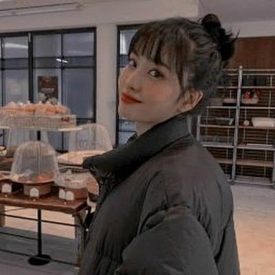 Aurora_mitchel's profile picture. Ρяєττy