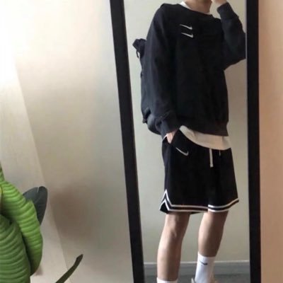 Neil64344418's profile picture. 