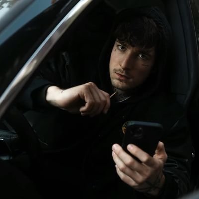 SMO3HGO's profile picture. FC Bayern, Deutscher Meister, ja, so heißt er mein Verein 🇧🇪