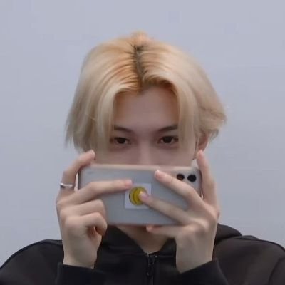 fan account ~ stand for Felix SKZ|Hyunlix|2000line| STAY full time