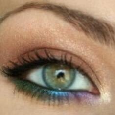 ShellsBells143's profile picture. Lovechild of Bill Cooper & Mae Brussell...