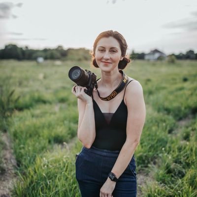 Louisiana Based Photographer. Weddings, Couples, Family