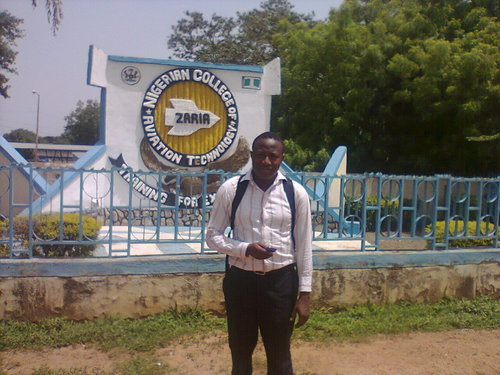 Mc_adekunle's profile picture. 