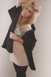 VrogMaria's profile picture. 