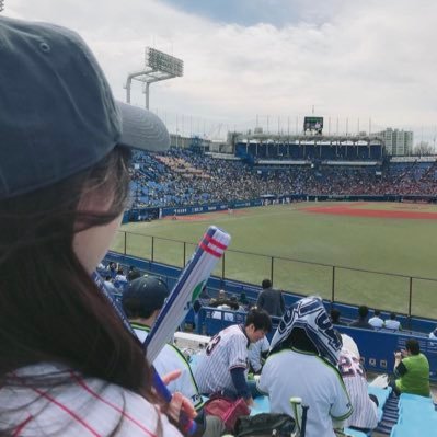 ヤクルト垢🥺仙台住社会人ちなヤク🐧☂ #1山田哲人💓 が特推しの箱推し☂️⚾外野でる～び～片手に応燕📣🍺ヤクルトファンの人フォローお願いします⛱💚 応燕は現地派🥺2023現地2勝✊