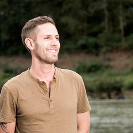 HarryInLaos's profile picture. I live in Laos and am working towards complete self-sufficiency both financially and mentally.