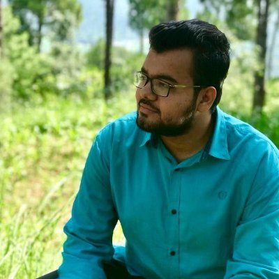 UsamaBinEjaz09's profile picture. Searching for it. . .