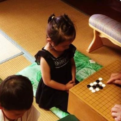 ウィーン🇦🇹から南米ウルグアイ🇺🇾に転勤/10歳の長女パンプキン🎃と一緒に囲碁修行中/8歳の長男、6歳の次男も頑張っています/子供たちの囲碁中心。