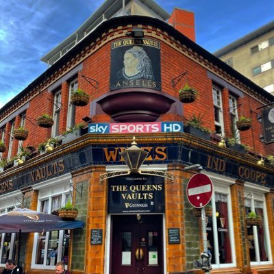 Enthusiasts not experts…Reviewing and rating Cardiff boozers